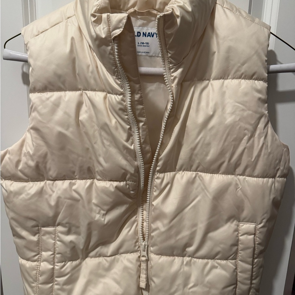 Old Navy Off-White Quilted Vest